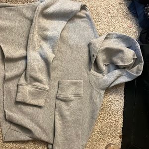 Grey cropped hoddie